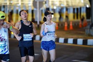 BIB: 41799, 43177, 7368
                            <button type="button" onclick="openModal(15673126)" class="btn btn-primary btn-sm float-right btn-popup" data-toggle="modal" data-target=".modal-high-quality">
                        <i class="fas fa-shopping-cart"></i> Add to Cart
                    </button>
                                            <button type="button" onclick="isThisMe(15673126, true)" class="btn btn-success btn-sm float-right btn-popup btn-isme hidden" data-toggle="tooltip" data-placement="bottom" title="นี่คือรูปของคุณใช่ไหม คลิกที่นี่เพื่อเอาเข้าอัลบั้ม">
                        <i class="fas fa-plus"></i> Add to album
                    </button>
                    <button type="button" onclick="isThisMe(15673126, false)" class="btn btn-warning btn-sm float-right btn-popup btn-isnotme hidden">
                        <i class="fas fa-ban"></i> Remove from album
                    </button>